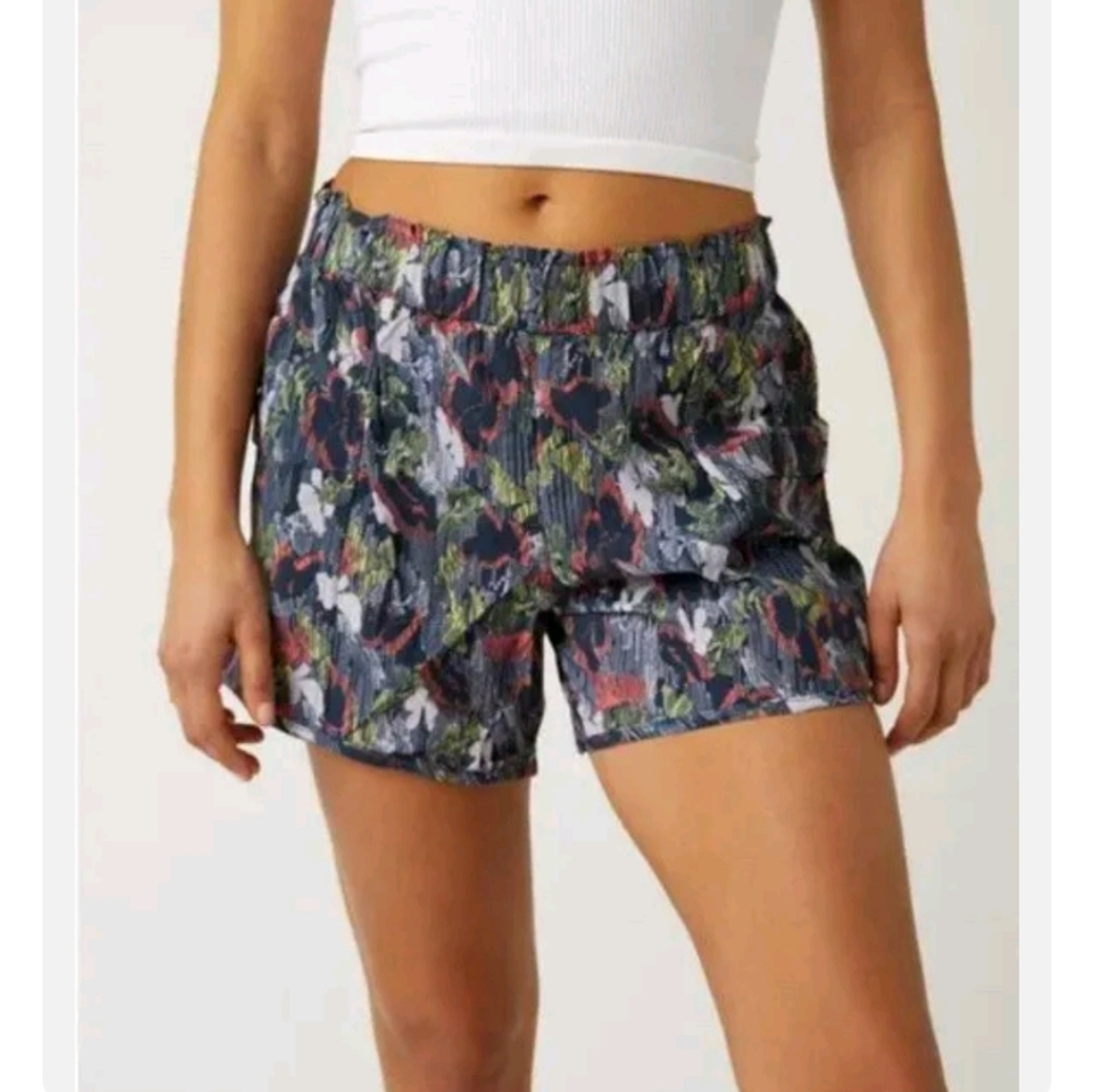 Free People Movement In The Wild Shorts-NWT